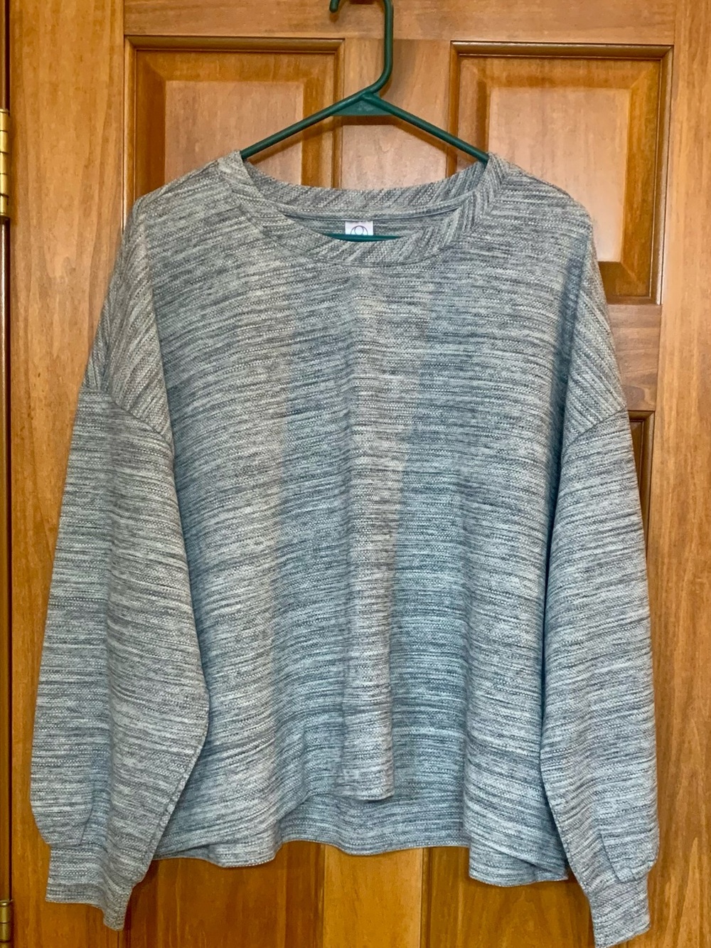 Te Verde Marled Gray Crewneck Pullover Shirt Athleisure